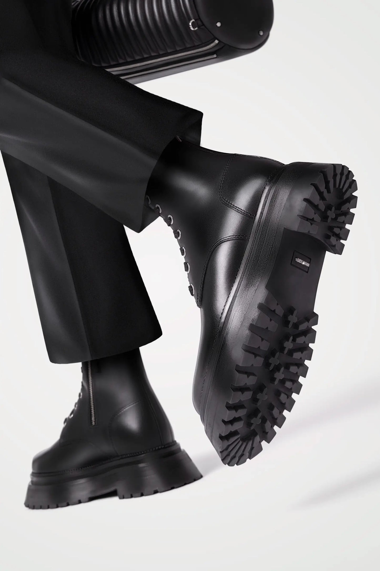 Rogue Boots: Faded Leopard