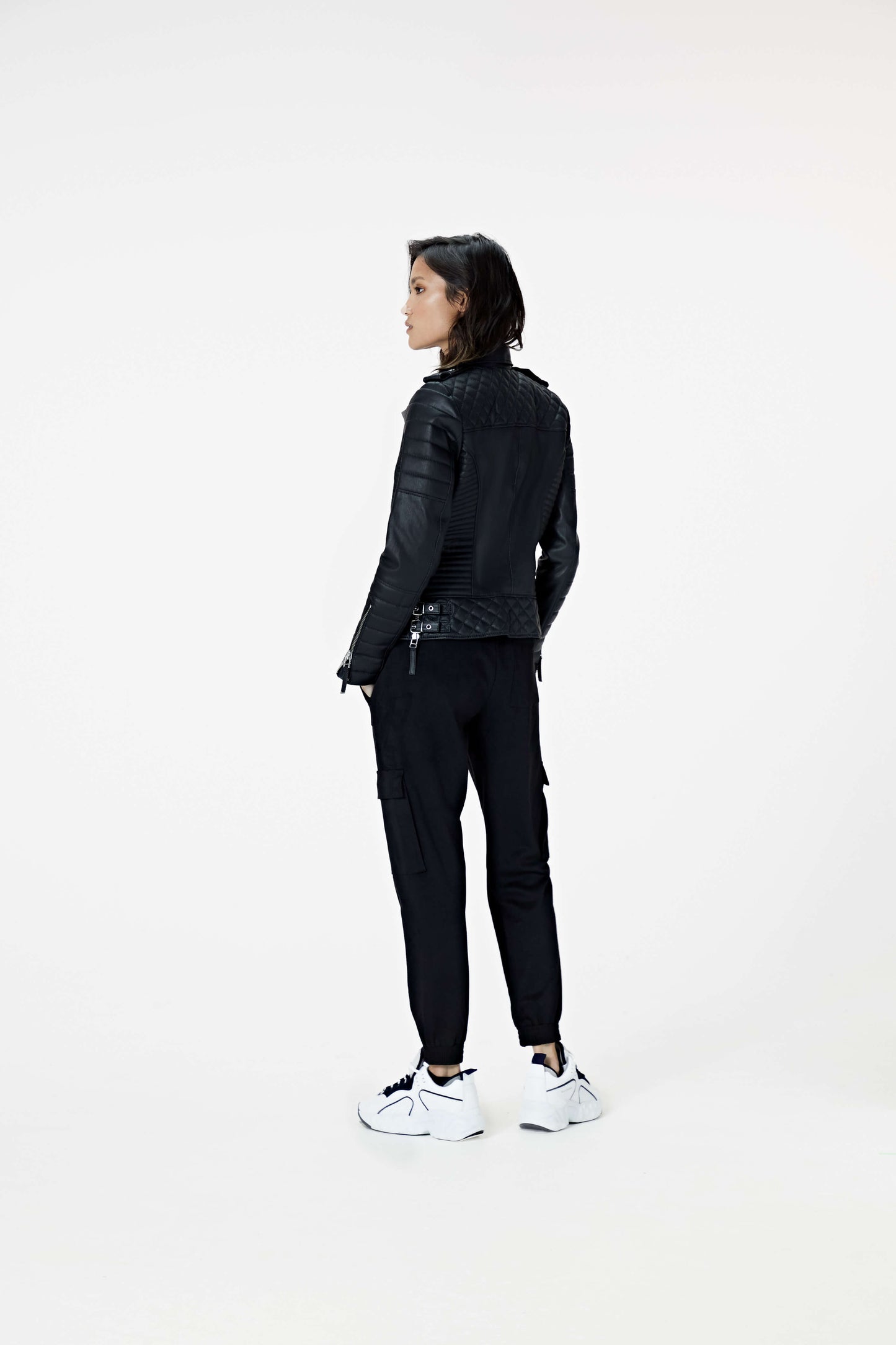 Kay Michaels 3.0: Leather Free (Woman)