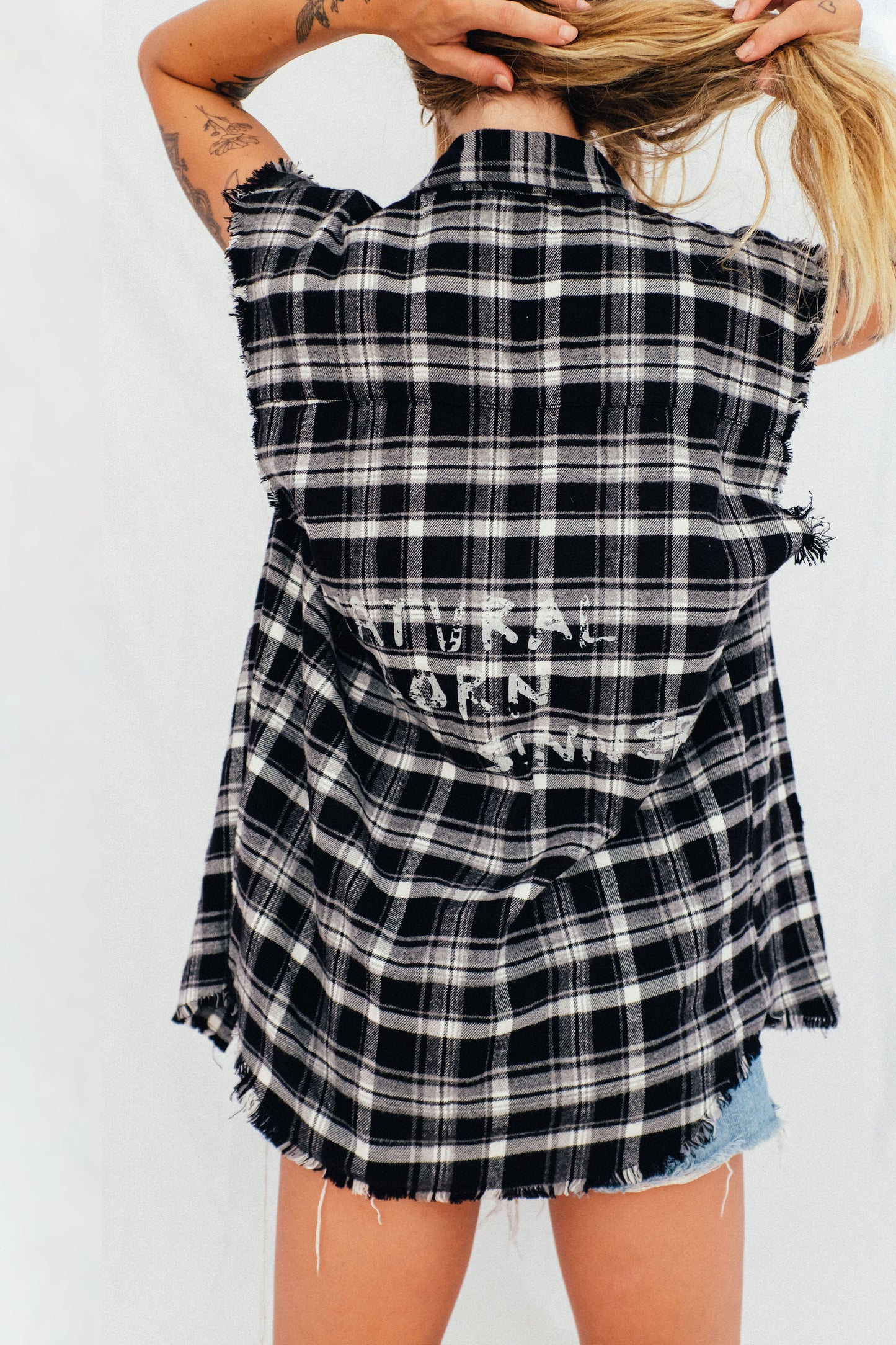 NATURAL BORN SINNER SLEEVELESS SHIRT TALL (WOMAN)