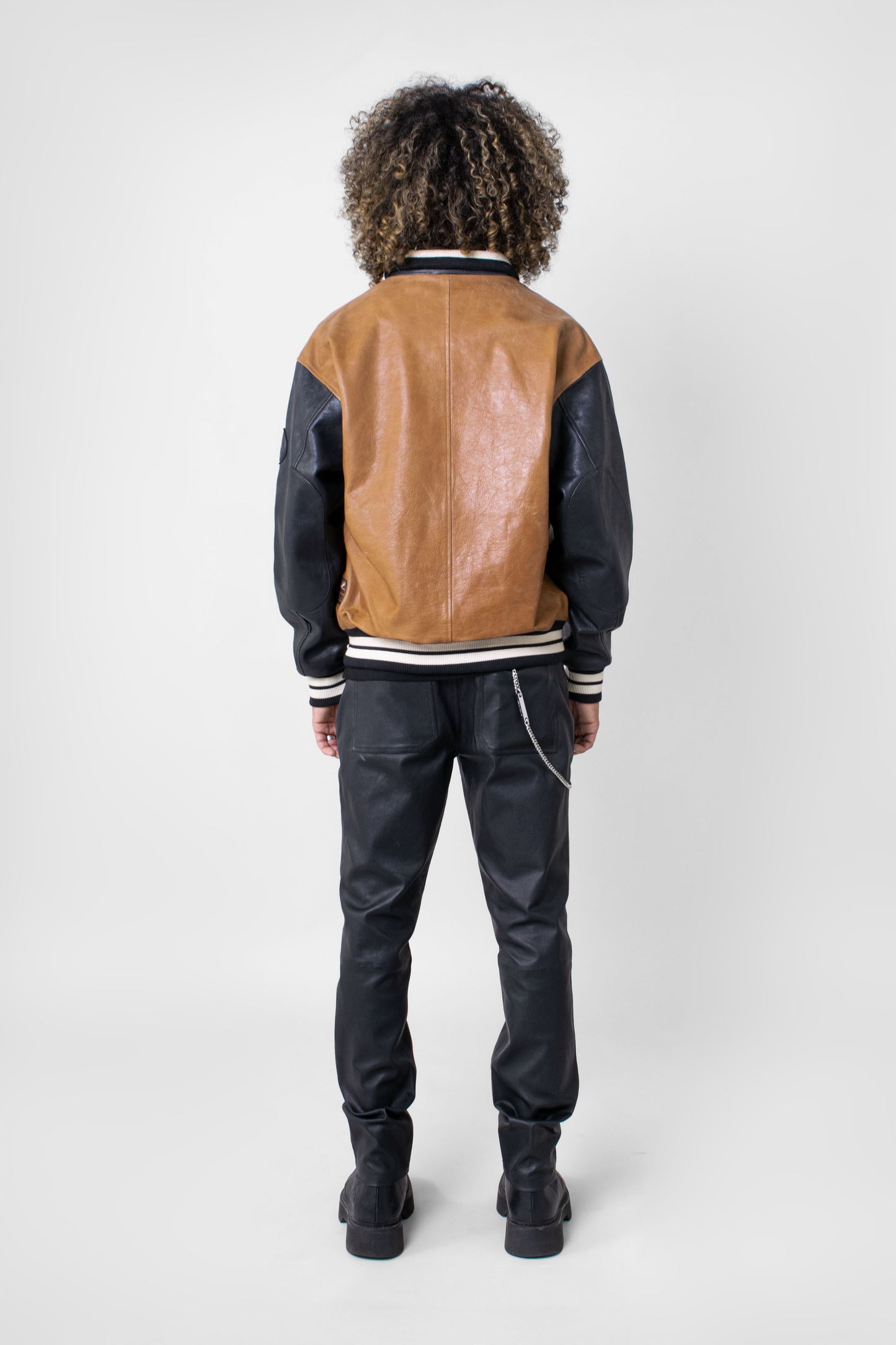 VARSITY NOMAD (MAN)